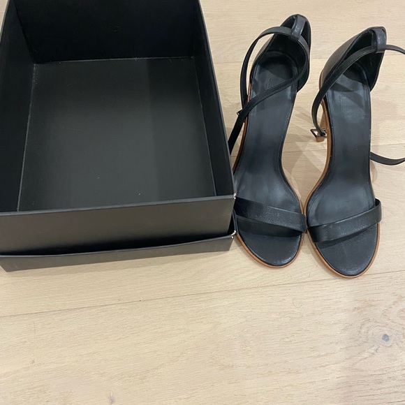 Tibi Amber Black Leather Sandals Size 7.5 - Picture 6 of 6